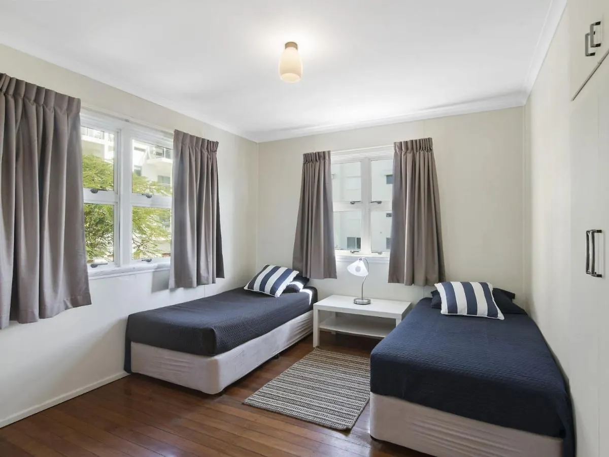 Lydstep Bilinga Villa Gold Coast Holiday home